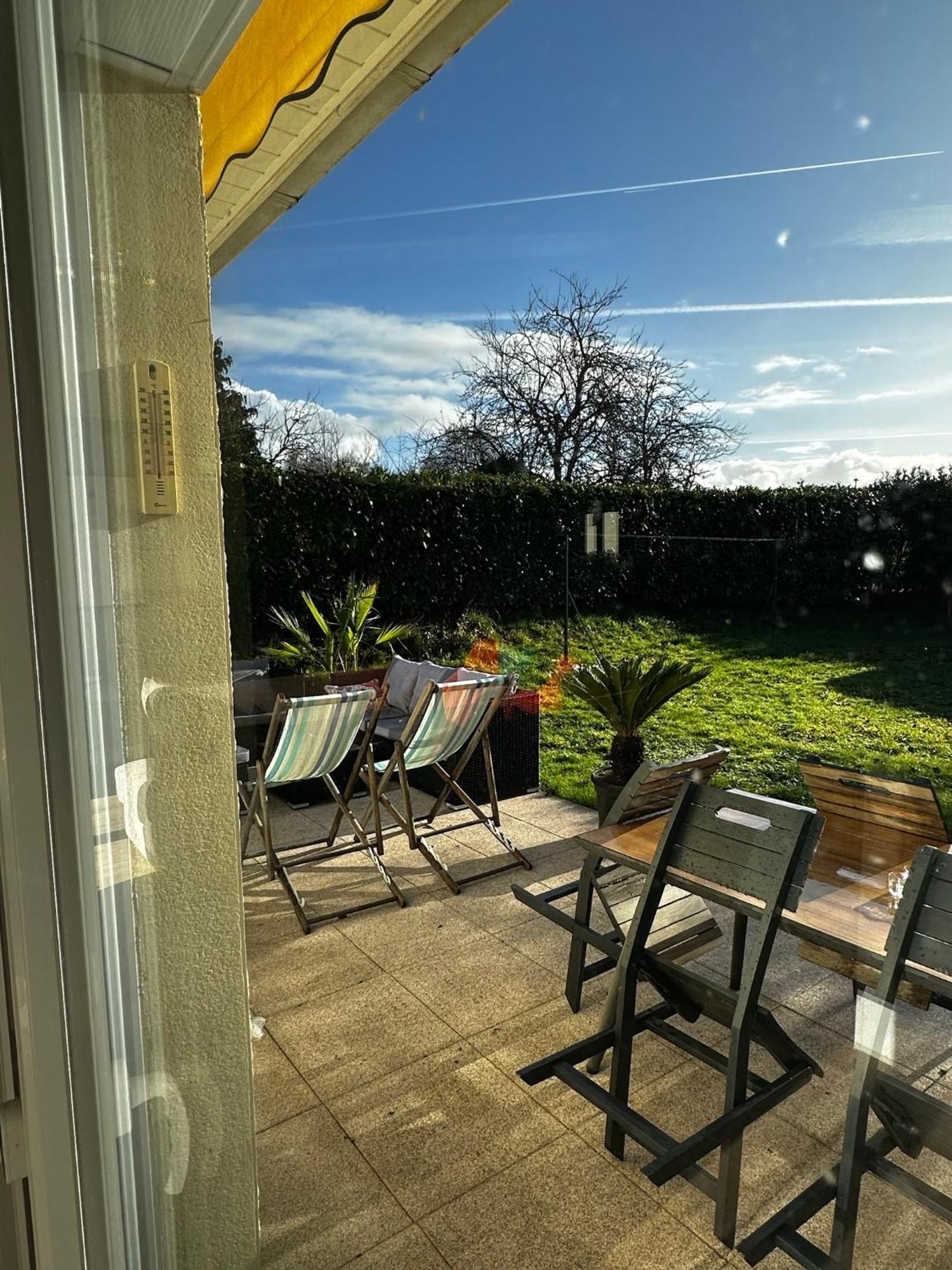 Vila Les Temps Heureux Exclusivement Familles Quimper Exteriér fotografie